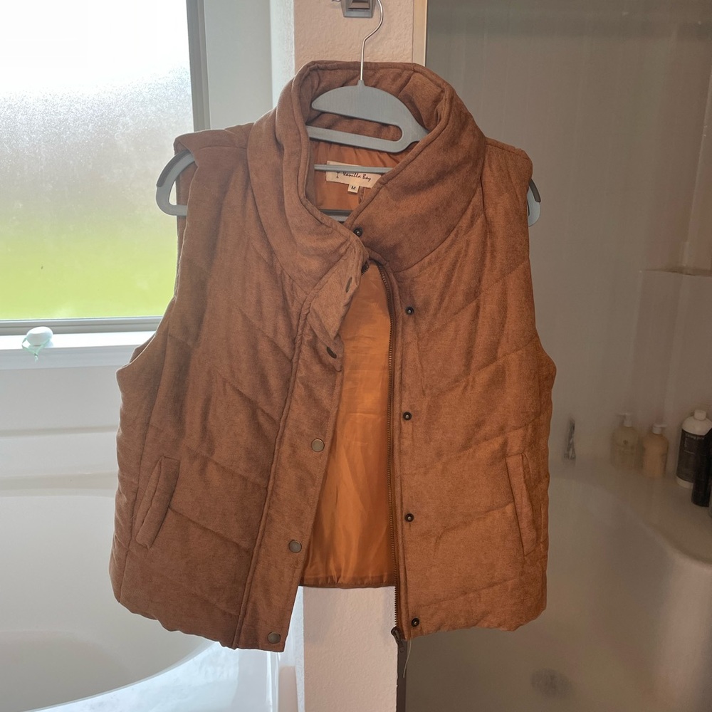 Tan vest